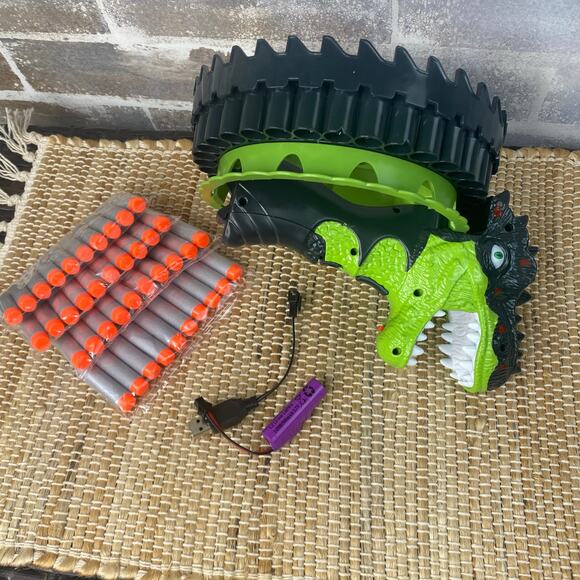 NEW Northlet Hand Ring Dinosaur Launcher Soft Foam Darts Automatic Rechargeable - Picture 4 of 11